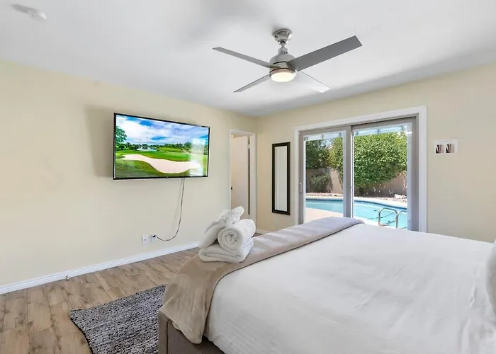 3bd Oasis & Pool