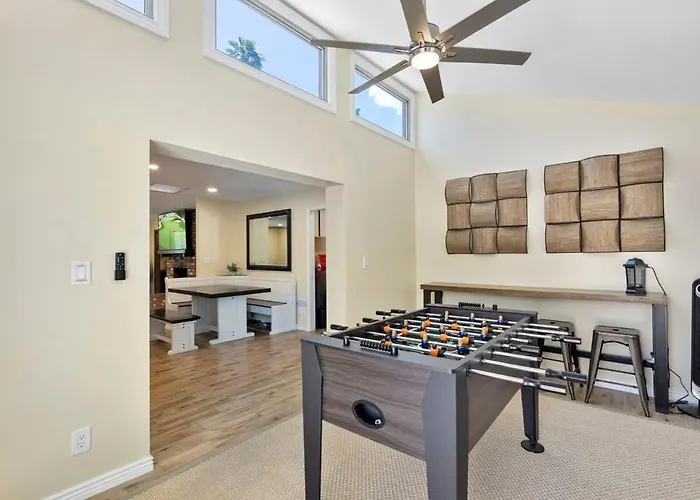 Holiday home 3bd Oasis & Pool *